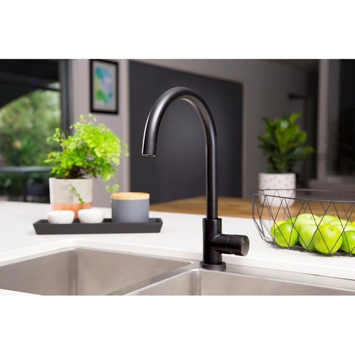 Mixer Taps vs Three-Piece Tap Sets: A Complete Buyer’s Guide
