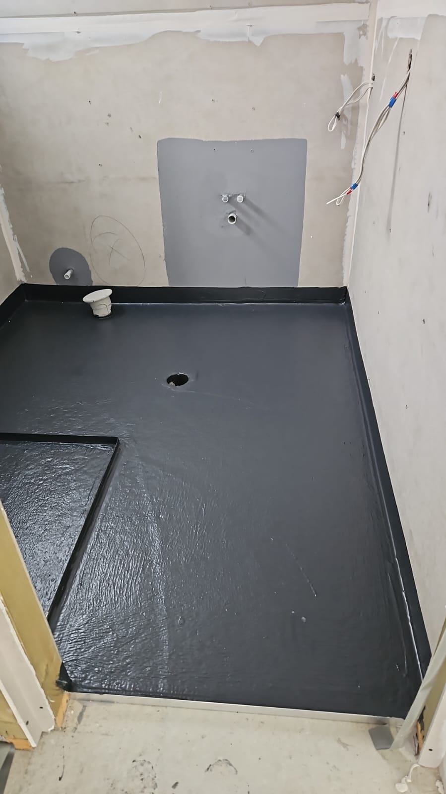 how to waterproof bathroom